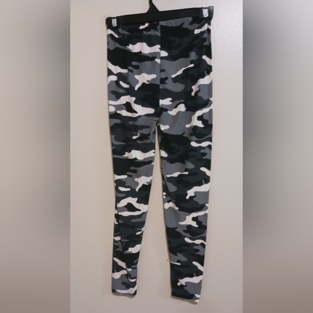 UNBRANDED black grey white leggings small A-14